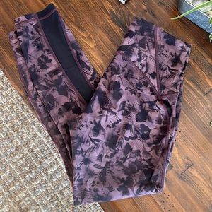 Lululemon leggings size 6 with mesh on the side of the legs. Wore them twice